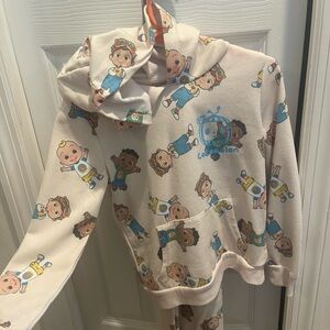 Boys Cocomelon set. Only worn once. Size 5